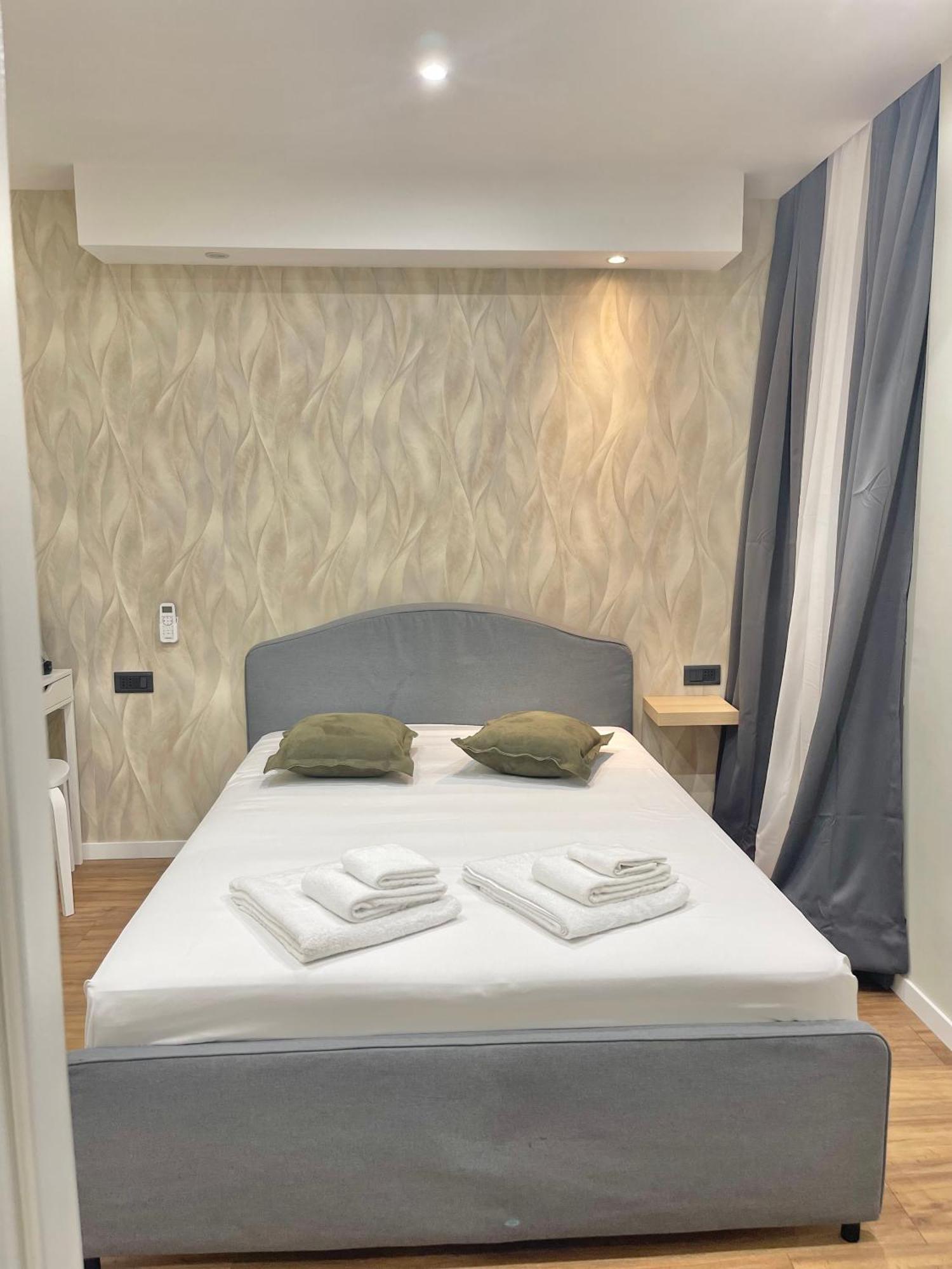 Regina Elena Rooms Pescara Exterior photo