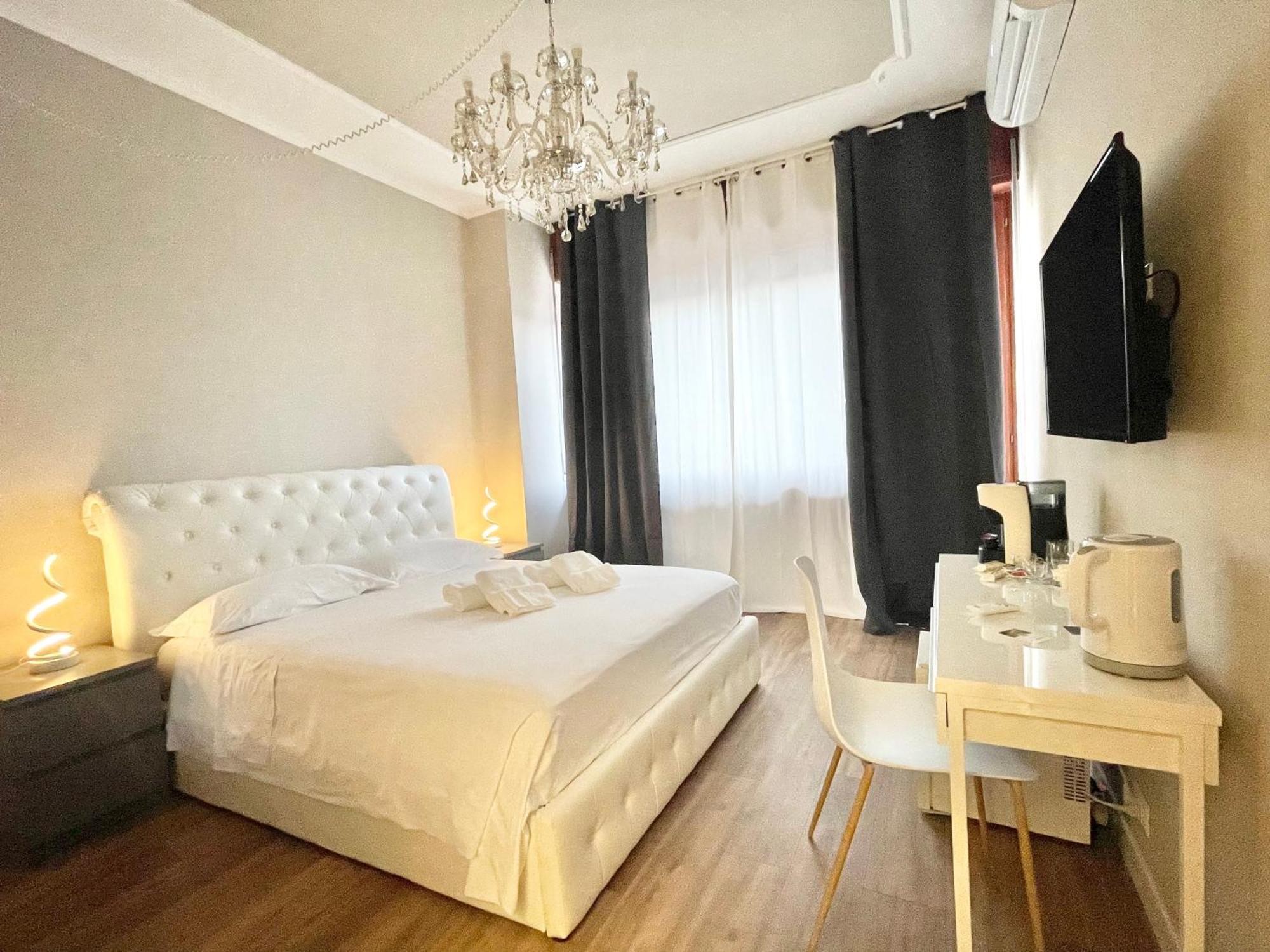 Regina Elena Rooms Pescara Exterior photo